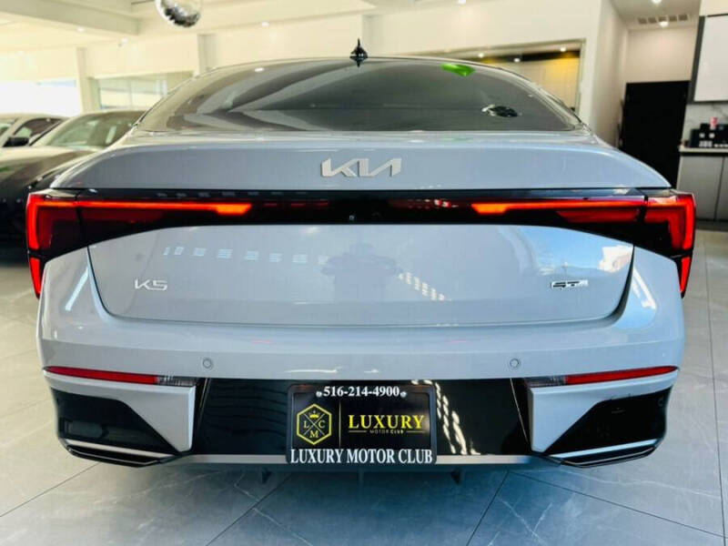 2025 Kia K5