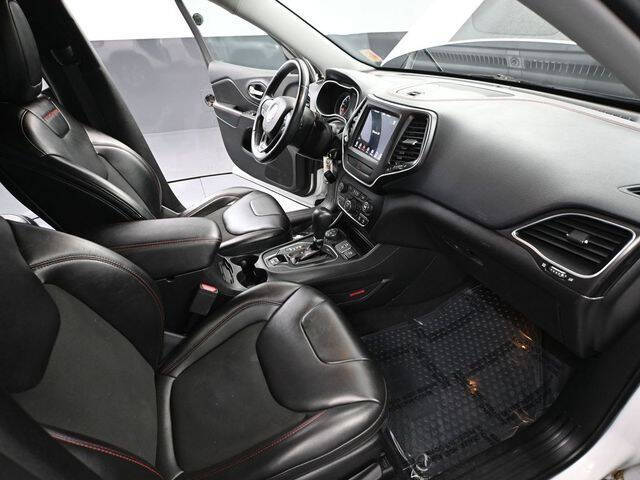 2019 Jeep Cherokee Trailhawk