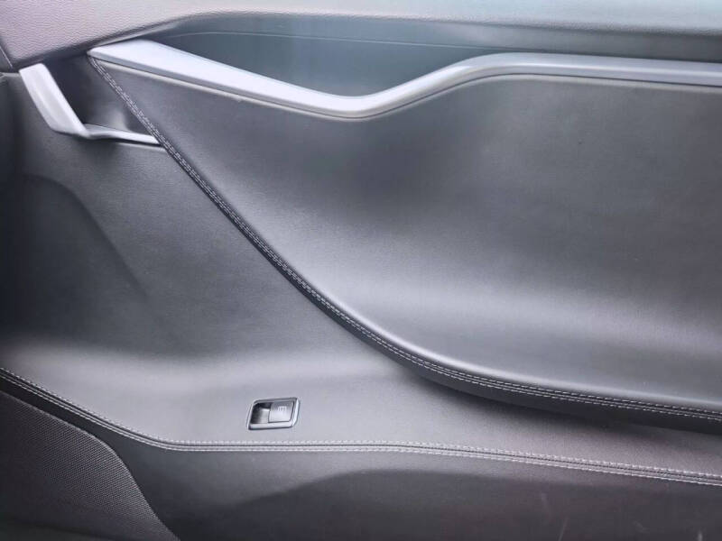 2014 Tesla Model S P85D