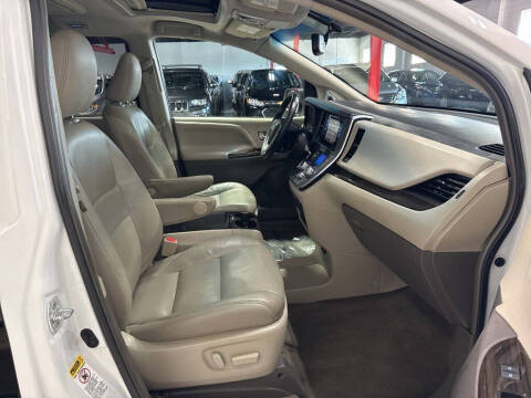 2017 Toyota Sienna