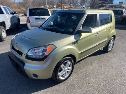 2011 Kia Soul for sale at Auto Choice in Belton MO