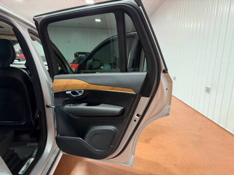 2022 Volvo XC90 Recharge T8 Inscription Expression 6P