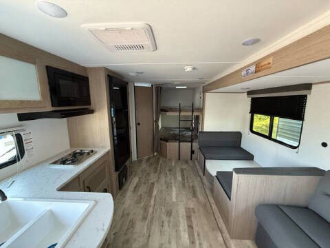 2025 Gulfstream Conquest