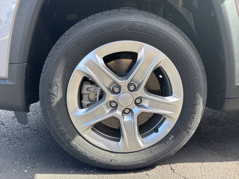 2023 Jeep Compass Latitude