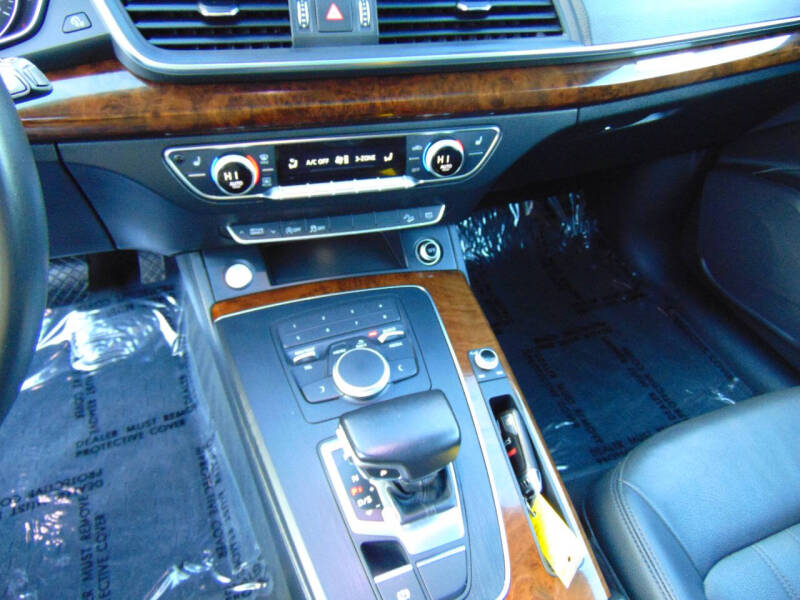 2018 Audi Q5 2.0T quattro Premium