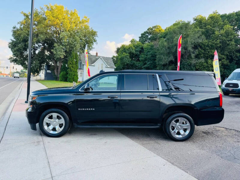 2016 Chevrolet Suburban LT