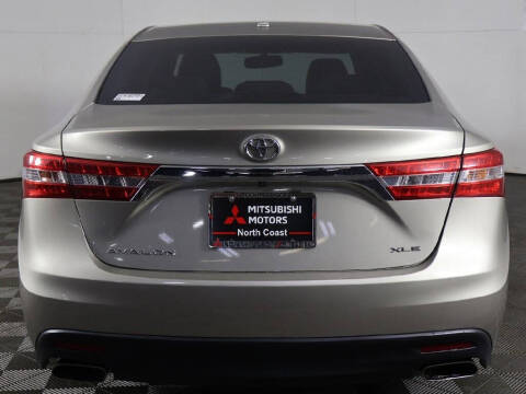 2013 Toyota Avalon XLE