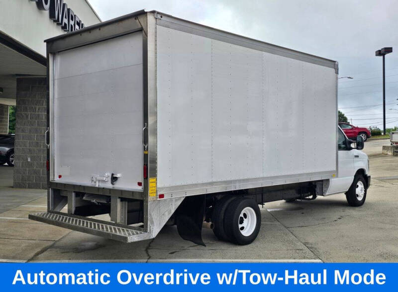 2023 Ford E-Series