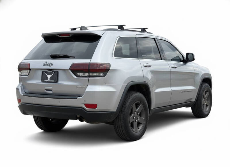 2017 Jeep Grand Cherokee Laredo