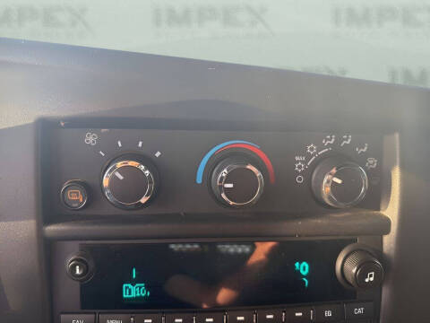 2023 Chevrolet Express 2500