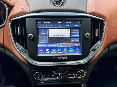 2016 Maserati Ghibli