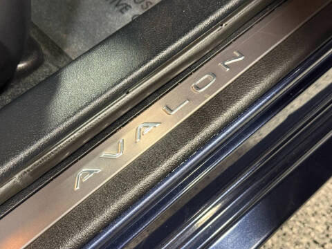 2018 Toyota Avalon Hybrid Limited