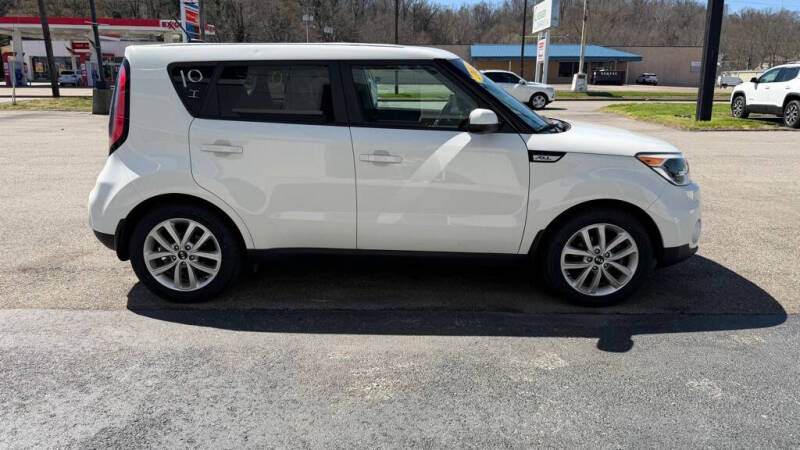 2018 Kia Soul +
