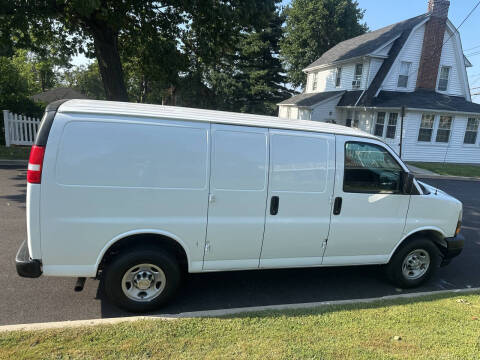 2020 Chevrolet Express 2500