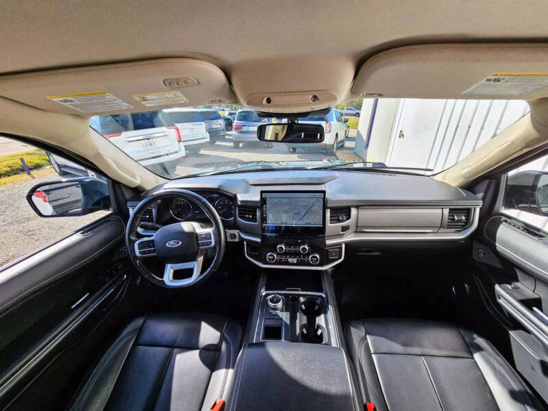 2024 Ford Expedition MAX XLT