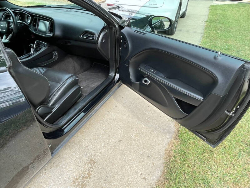 2015 Dodge Challenger SRT 392