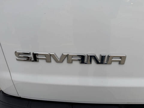 2023 GMC Savana 2500