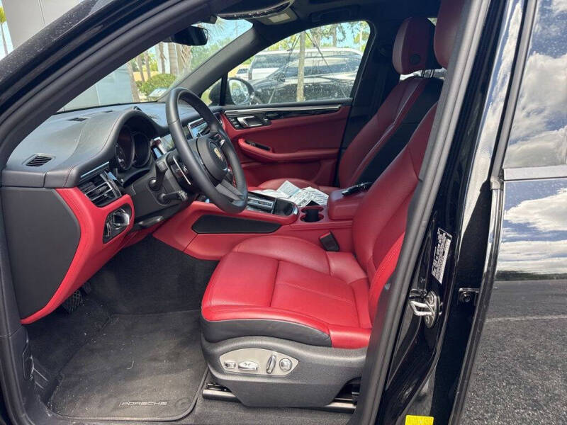 2023 Porsche Macan