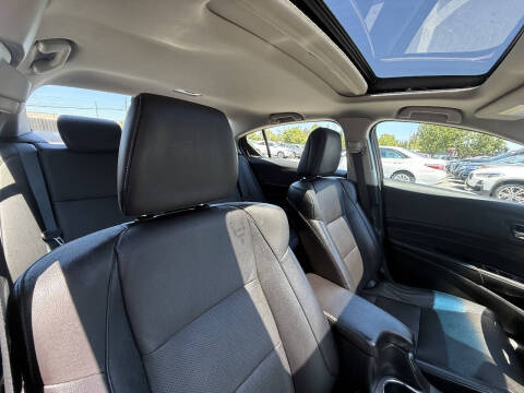 2014 Acura ILX 2.0L w/Tech