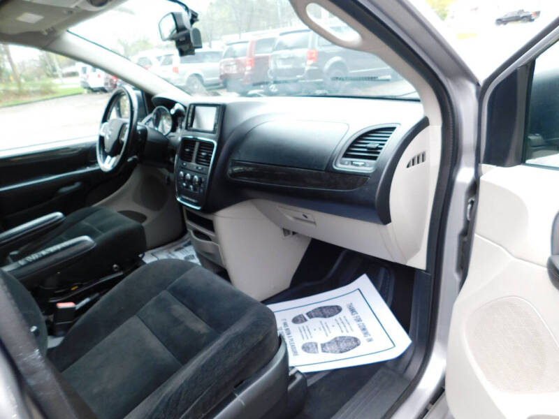 2017 Dodge Grand Caravan SE