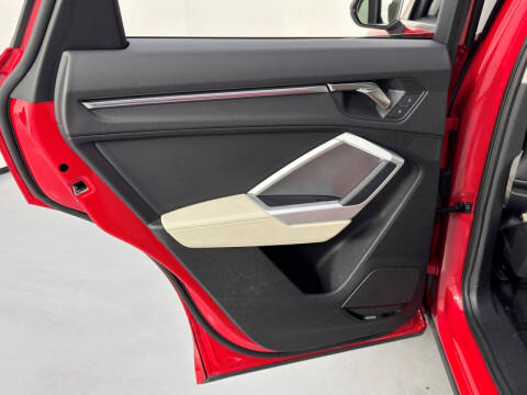 2023 Audi Q3 quattro S line Prem Plus 45 TFSI