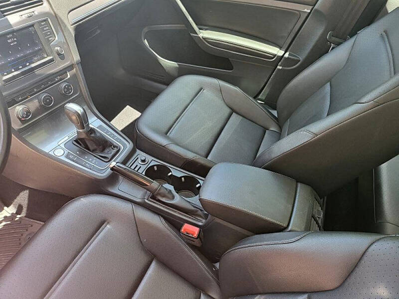 2017 Volkswagen Golf Alltrack