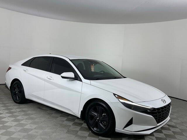 2022 Hyundai Elantra