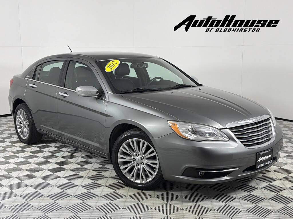 2012 Chrysler 200 Limited 4dr Sedan's photo