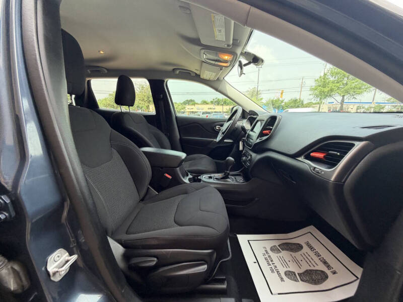 2020 Jeep Cherokee Latitude