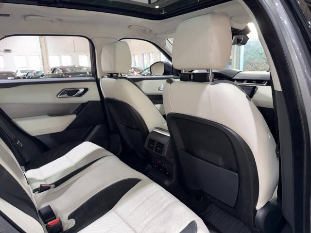 2018 Land Rover Range Rover Velar D180 S