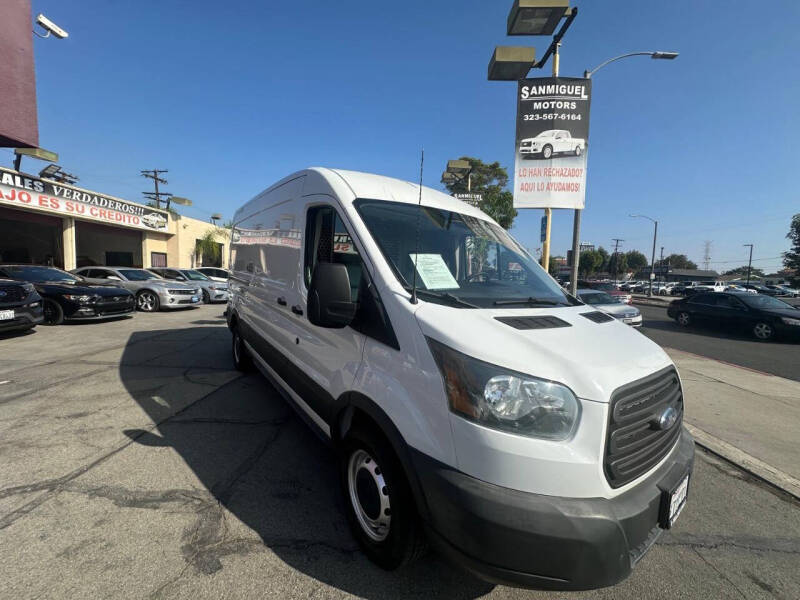 2015 Ford Transit Base