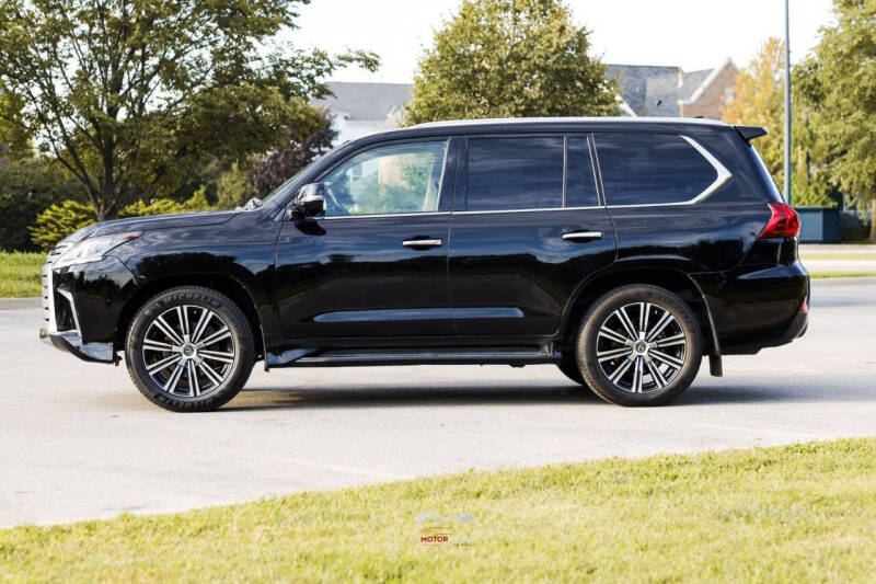 2018 Lexus LX 570 Three-Row
