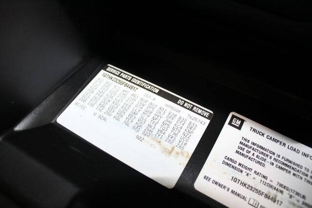 2005 GMC Sierra 2500HD