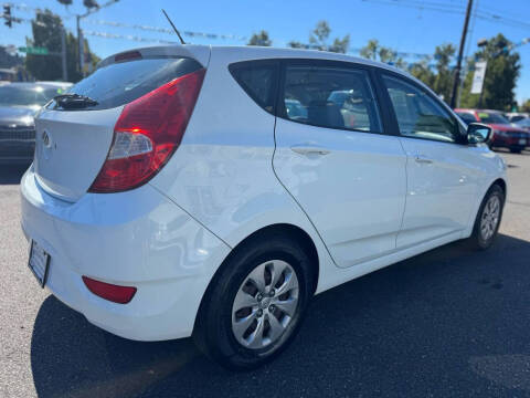 2015 Hyundai Accent GS