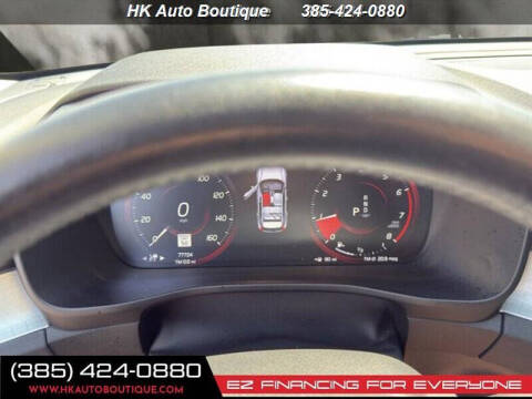 2019 Volvo XC40 T5 Momentum