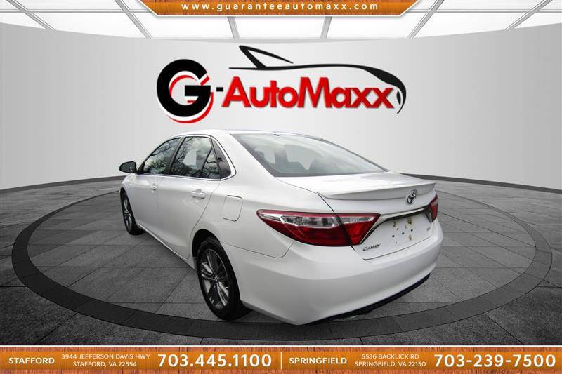 2016 Toyota Camry SE