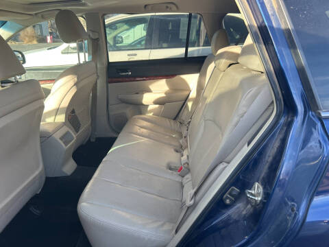 2011 Subaru Outback 2.5i Limited