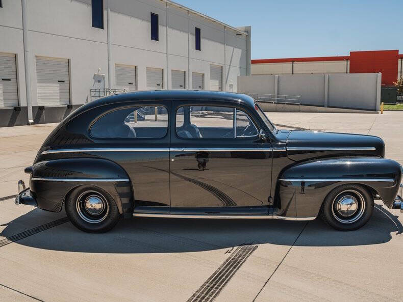 1947 Ford Super Deluxe