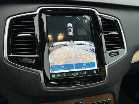 2025 Volvo XC90 T8 Plus Bright Theme 7P