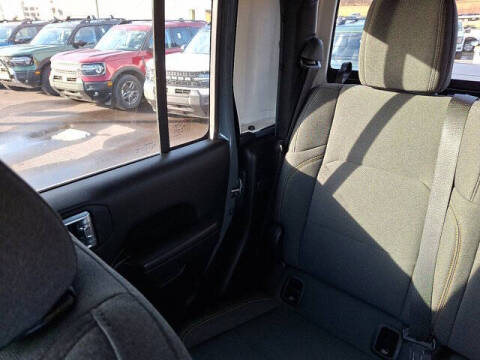 2024 Jeep Gladiator Willys