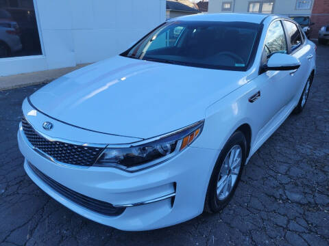 2018 Kia Optima for sale at Signature Auto Group in Massillon OH