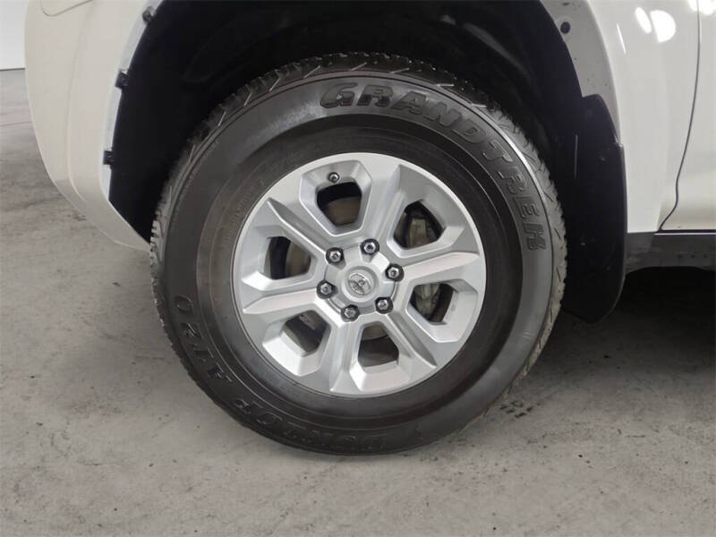 2020 Toyota 4Runner SR5