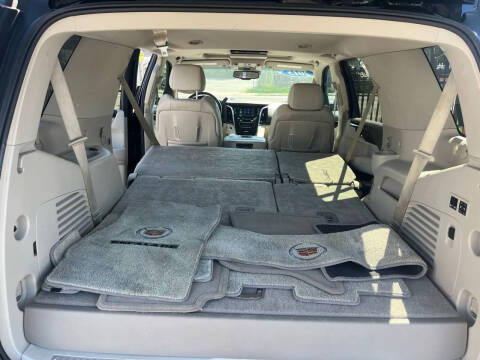 2015 Cadillac Escalade Luxury