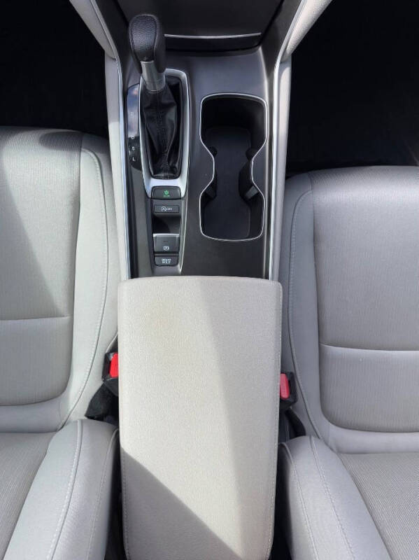 2022 Honda Accord LX