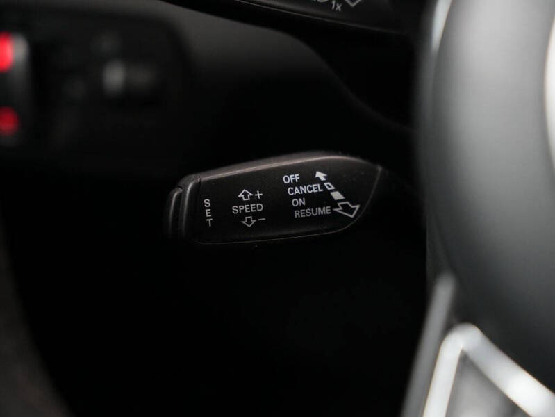 2016 Audi Q3 2.0T quattro Premium Plus