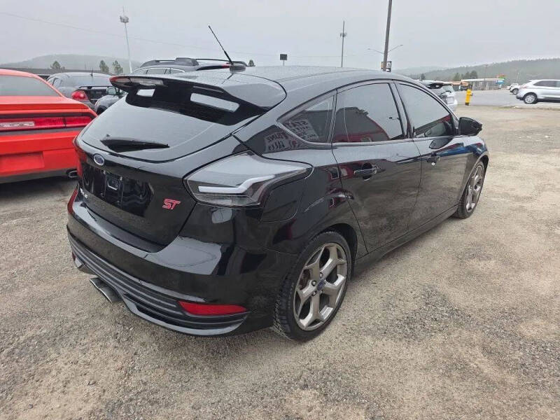2018 Ford Focus ST