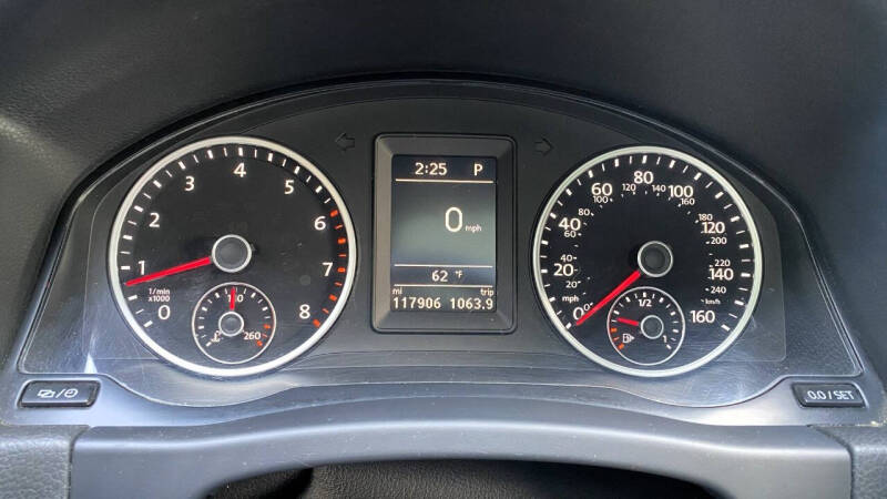 2017 Volkswagen Tiguan 2.0T Wolfsburg Edition 4Motion