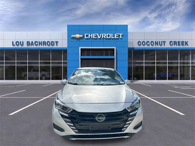 2023 Nissan Versa SV