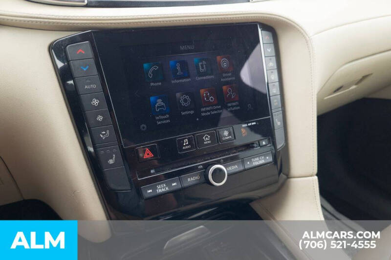 2022 Infiniti QX50 Luxe