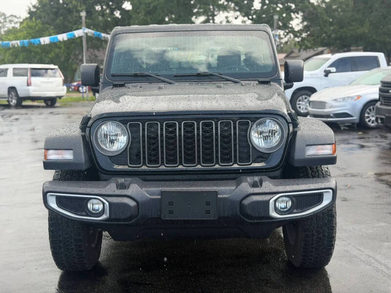 2025 Jeep Gladiator